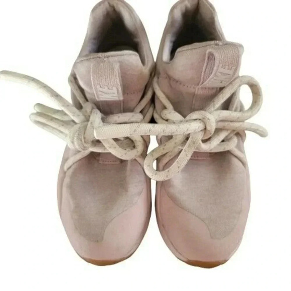 Nike City Loop Womens size 6 Rose blush  Pink Gum - Picture 2 of 5
